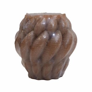 Vela Decorativa Diseño Tejedora Café MAMINA CANDLES Mediana